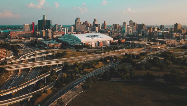 Detroit, MI skyline