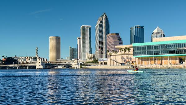 Tampa, FL skyline